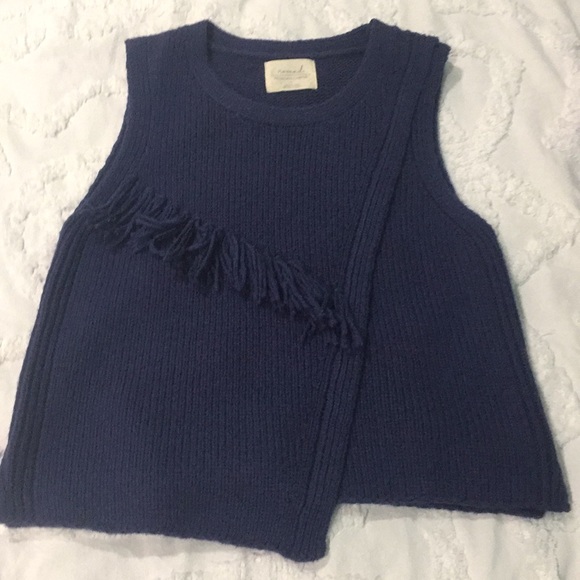 Anthropologie asymmetrical fringe / tassel knit - Picture 2 of 15